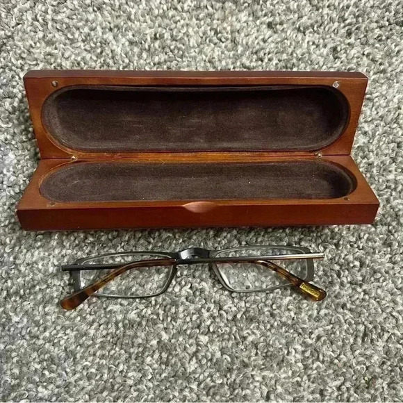 Foster Grant wooden case with glasses - Picture 2 of 6